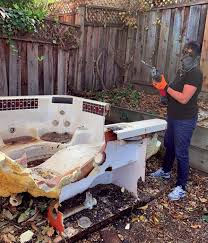 Best Estate Cleanout  in Eulyptus Hills, CA